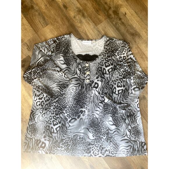 Susan Graver Black/Gray Cheetah Print Blouse Womens 1X - Picture 1 of 7
